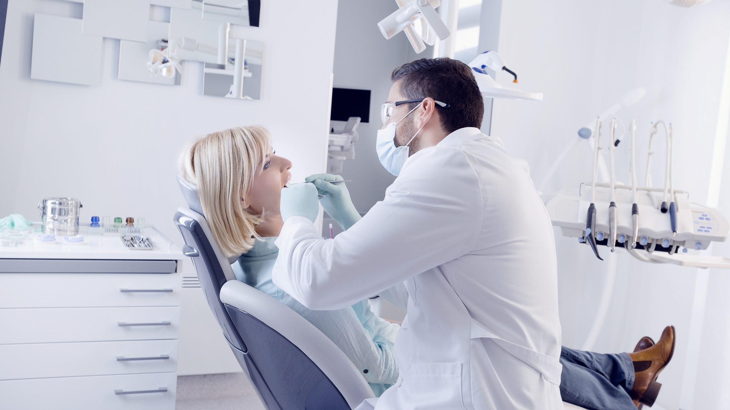Dentist in Farmington, NY